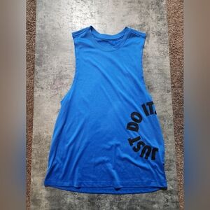Nike tank